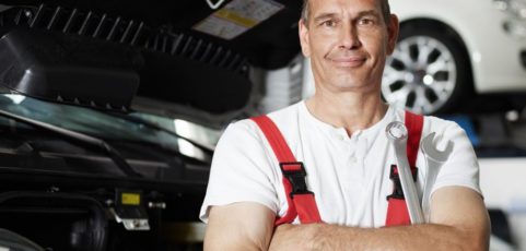 What Tools Does an Auto Mechanic Need?