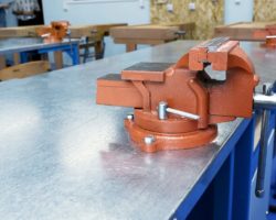 Best Bench Vise – Top 5 Recommendations
